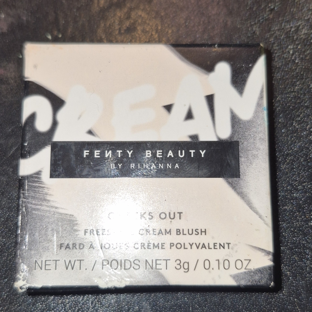 Fenty Beauty by Rihanna Cheeks Out Freestyle Cream Blush*STRAWBERRY DRIP
